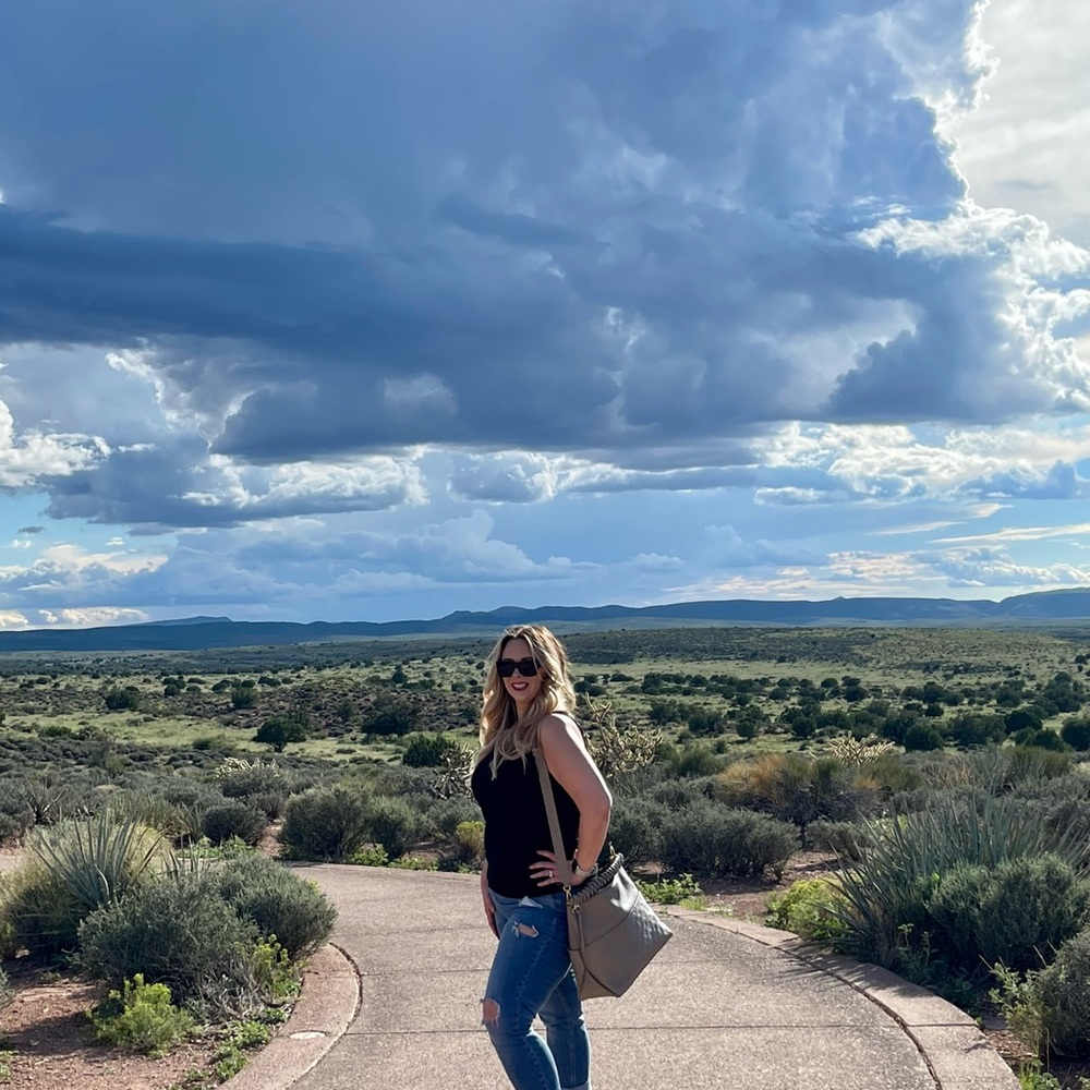 Meet your Posher, Chloe